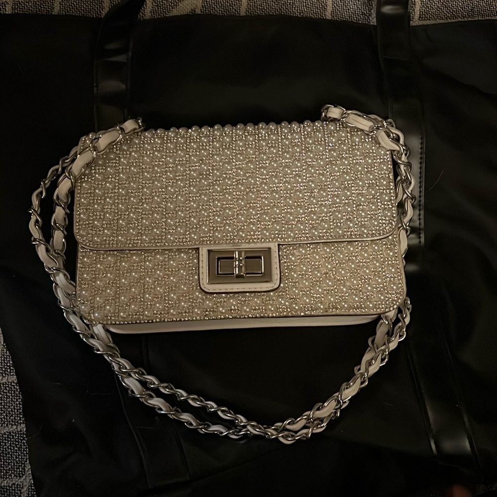 Bridal pearl and sparkle bag in beautiful condition